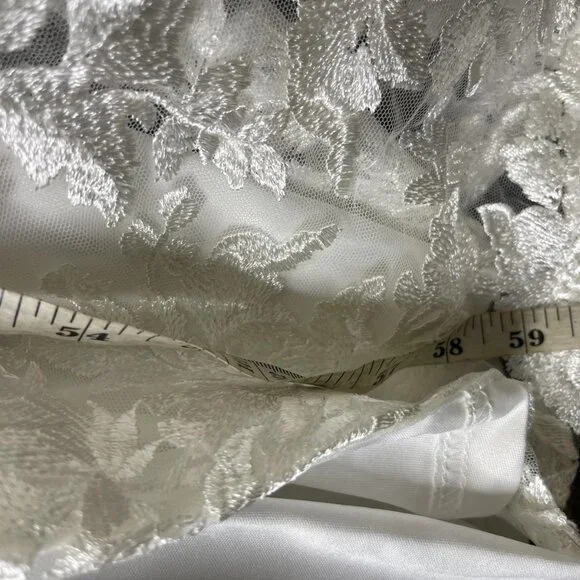 Lulus Wedding Dress Womens Large White Lace Maxi Gown Bridal Corset Back‎ Train - Picture 13 of 13